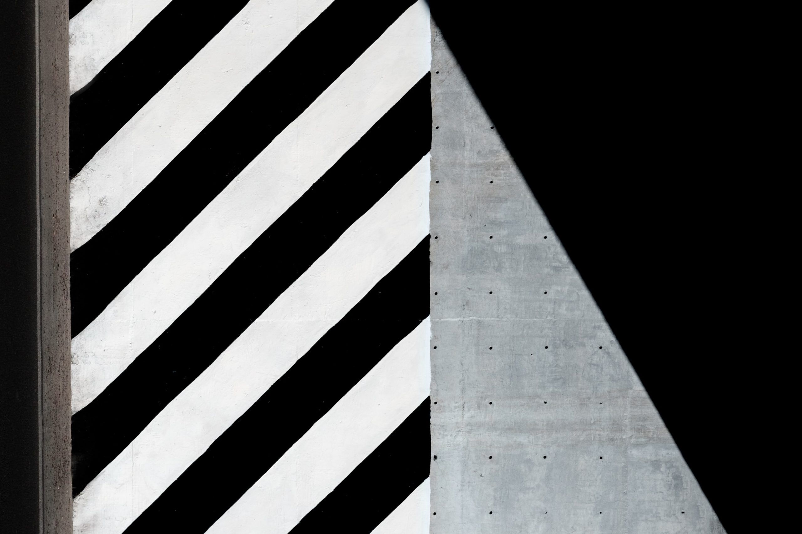 Photo by Alex Rodríguez Santibáñez on Unsplash